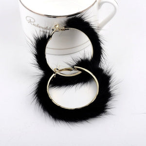 Big-name popular plush large circle earrings